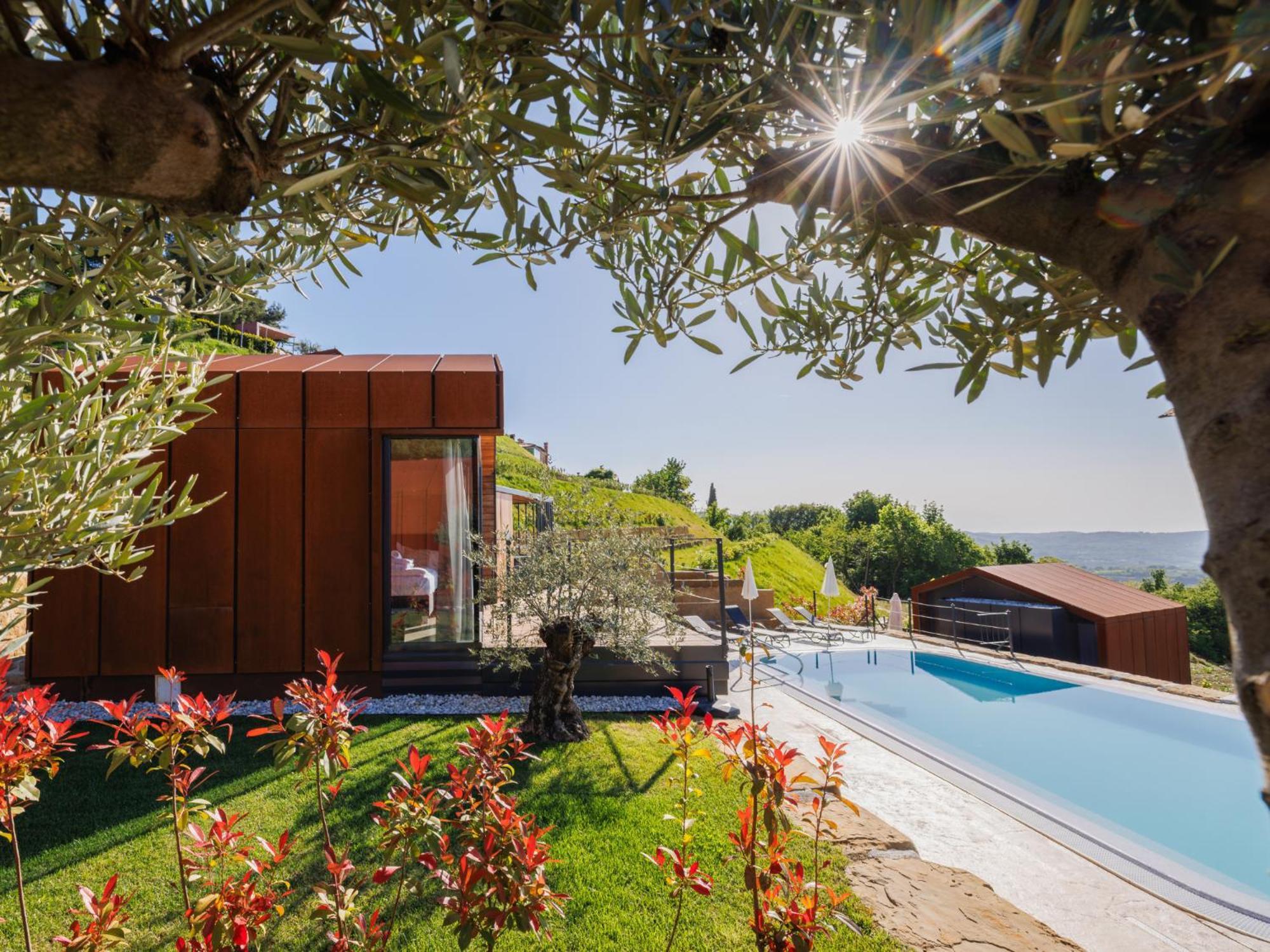Wine Paradise - Glamping Resort Marezige Εξωτερικό φωτογραφία