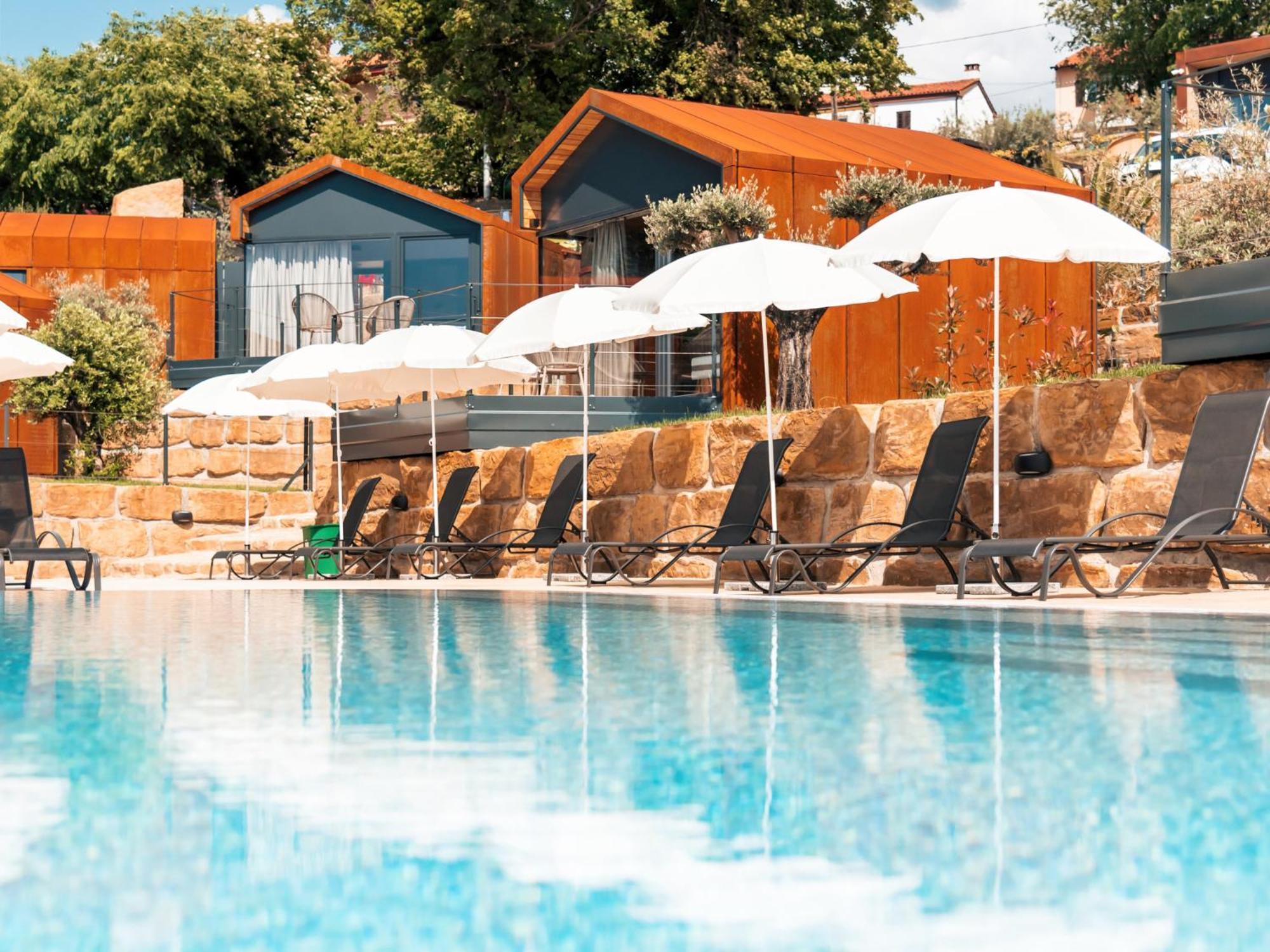 Wine Paradise - Glamping Resort Marezige Εξωτερικό φωτογραφία