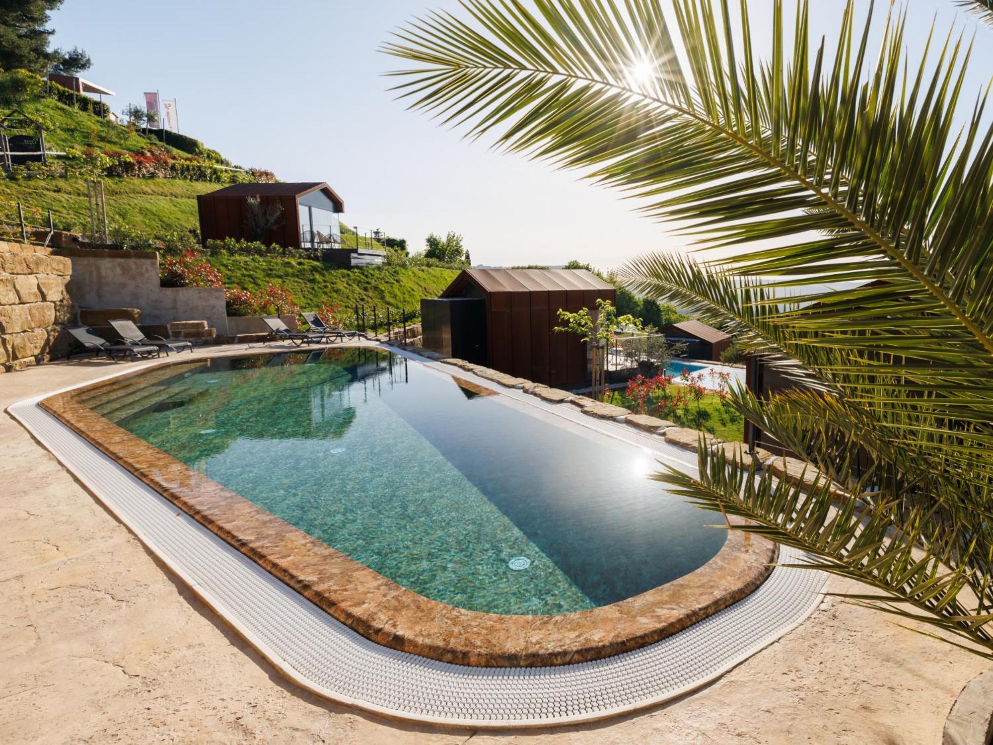 Wine Paradise - Glamping Resort Marezige Εξωτερικό φωτογραφία